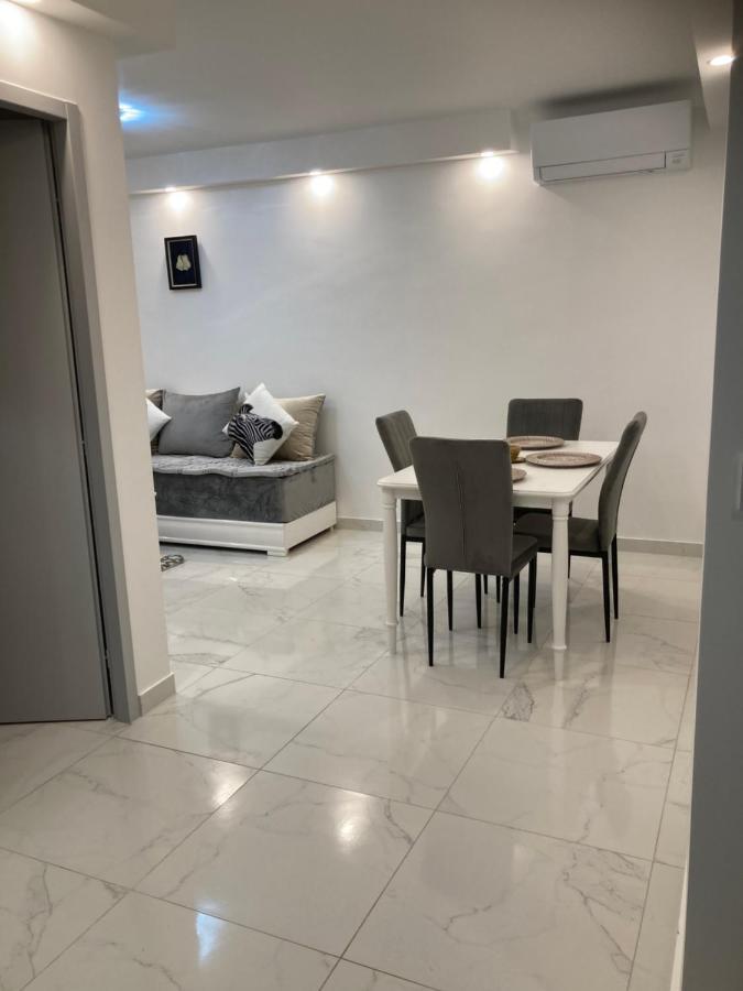 Апартаменты L'Escale Chic Gare Saint Charles Марсель Экстерьер фото